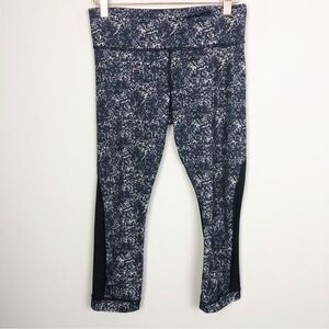 LULULEMON | Cropped Print Leggings Black White Seafoam Black Back Women’s Size 6